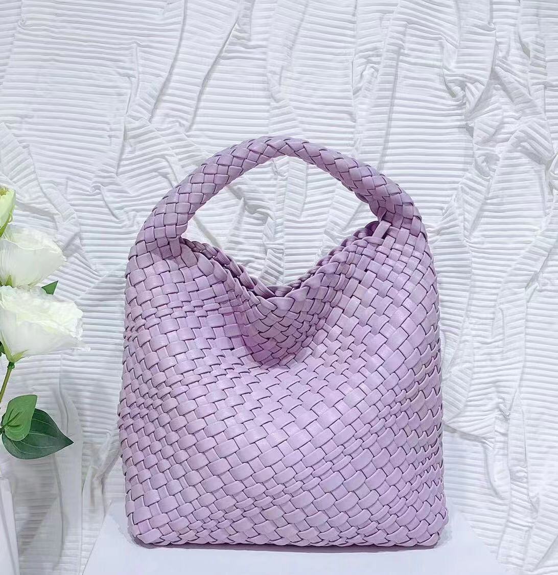 Soft Leather Woven Shoulder Large Bag Oversized Capacity Bucket Bag Fashion Tote Bag Shopping Travel Handbag